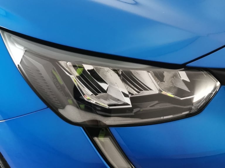 2023 Peugeot 208 1.2 PureTech 100 Allure Premium + 5dr HATCHBACK PETROL Manual