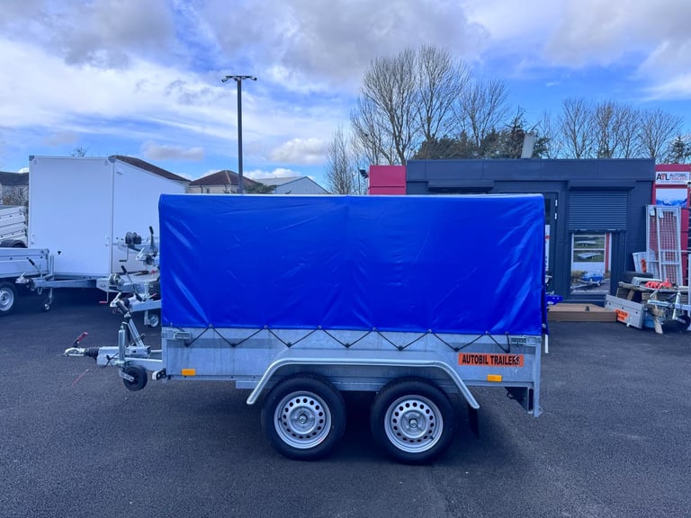 BRAND NEW 8,4ft x 5ft Twin Axle Master Trailer With Frame and Cover 1300KG Braked