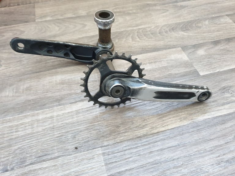 Raceface crank , Race Face crankset like Hope Shimano