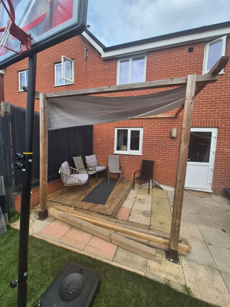 To complete 3 way swap -  3 bed wanted Alton or within 1 hour mile radius of Portslade (East Sussex)