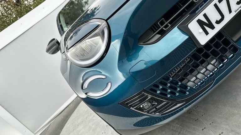 2025 Fiat 600 1.2 MHEV SUV 5dr Petrol Hybrid e-DCT Euro 6 (s/s) (100 ps) Automatic Hatchback Hybr...