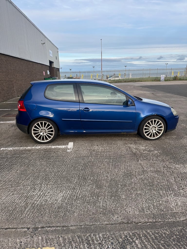 Volkswagen, GOLF, Hatchback, 2004, Manual, 1968 (cc), 3 doors