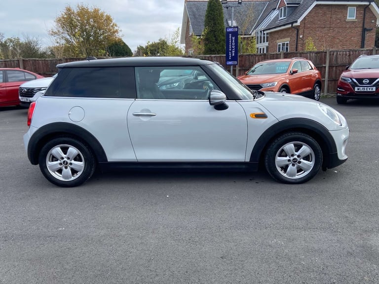2014 MINI Hatch 1.5 Cooper D 3dr Hatchback Diesel Manual