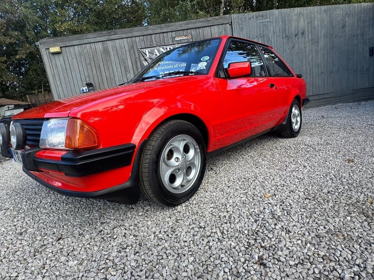  Ford Escort 1.6 XR3 3dr Petrol Manual
