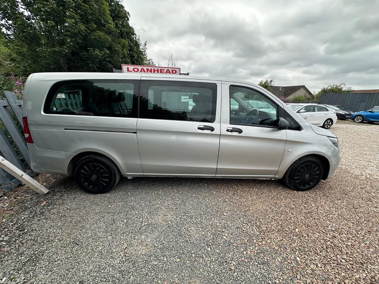 ULEZ COMPLIANT MERCEDES-BENZ VITO AUTOMETIC 9 SEATER
