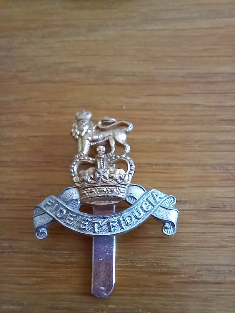 Military cap badge