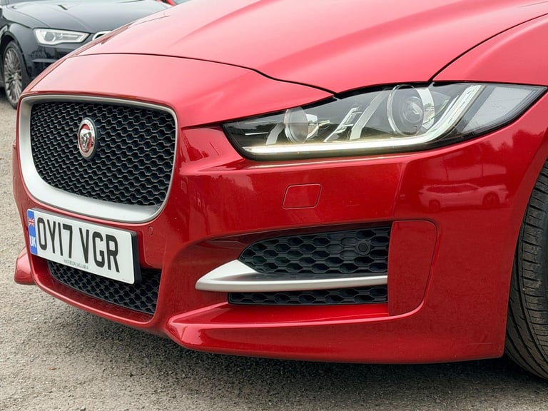 2017 Jaguar XE 2.0d R-Sport 4dr Auto SALOON DIESEL Automatic