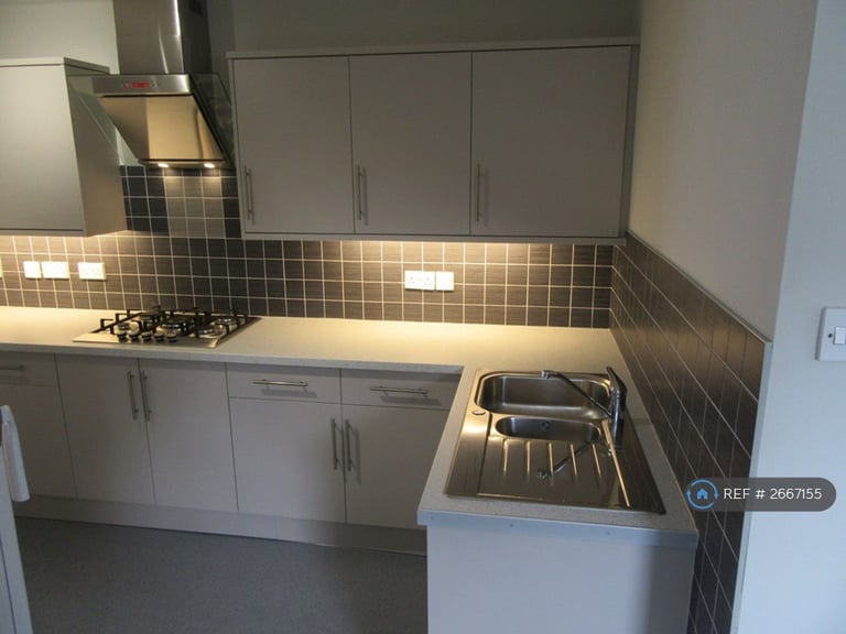 6 bedroom house in Dudley Road, Liverpool, L18 (6 bed) (#2667155)