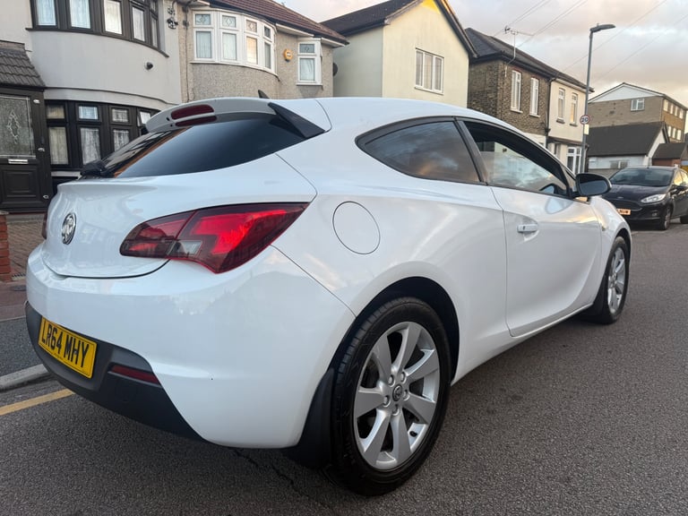 VAUXHALL ASTRA GTC SPORT 1.4L PETROL ULEZ FREE DRIVES PERFECT 