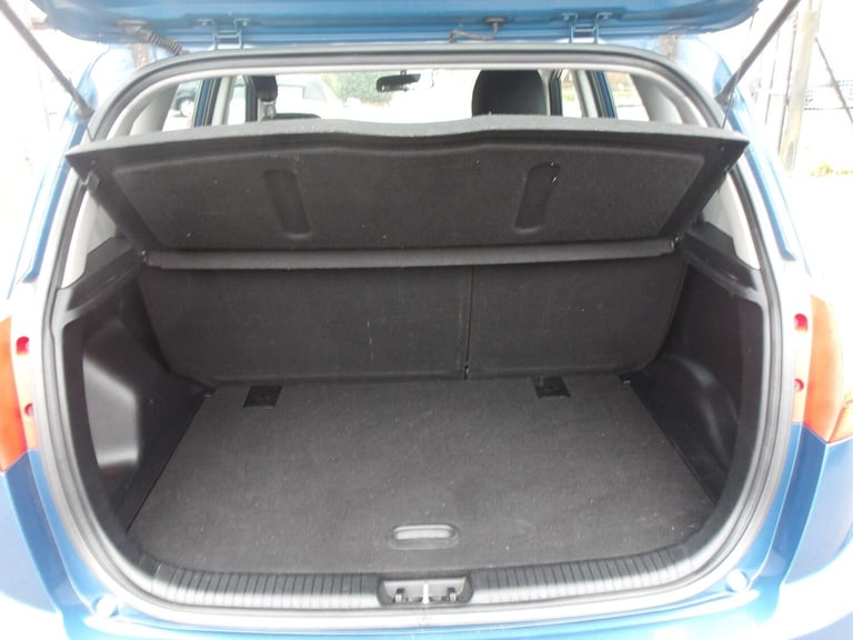 2013 Kia Venga 1.6 2 Auto Euro 5 5dr HATCHBACK Petrol Automatic