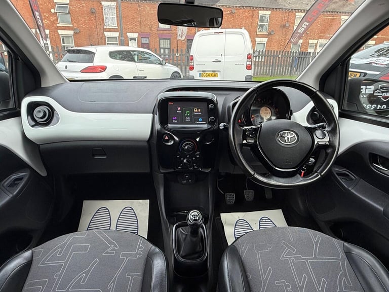 2015 Toyota AYGO 1.0 VVT-i x-pression x-wave 5dr Petrol Manual Euro 5 Euro 5 (68 ps) HATCHBACK Pe...