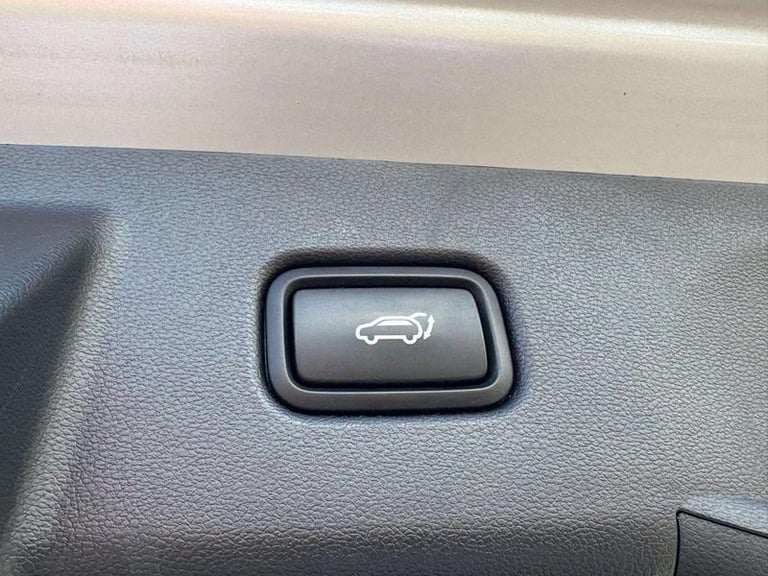 2022 Hyundai TUCSON 1.6 TGDi Hybrid 230 Ultimate 5dr 2WD Auto ESTATE PETROL/ELECTRIC Automatic