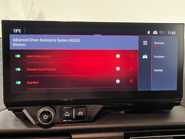 2025 Vauxhall Combo 1.5 Turbo D 2300 Pro Panel Van 5dr Diesel Manual Swb Euro 6 (s/s) (100 Ps) PA...