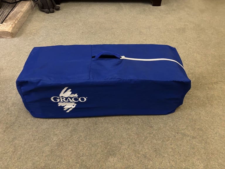 Graco Pack 'N' Play playpen, high quality, clean, folds easily, great condition 