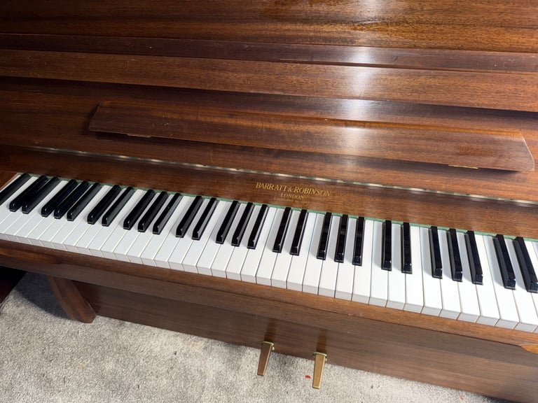 Barratt Robinson. Free Delivery Free Stool Tuned