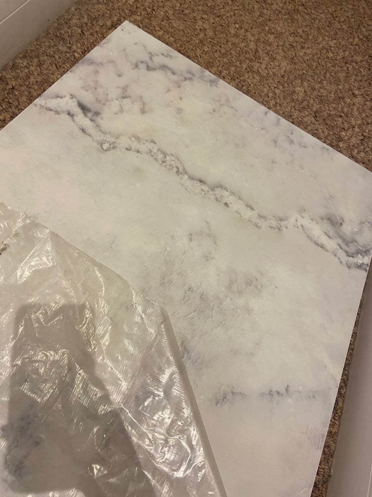 Laminate marble effect worktop 