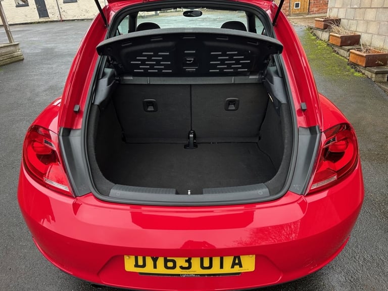 2013 63 Volkswagen Beetle 1.2 TSI (105) 6 Speed 3 Door Tornado Red