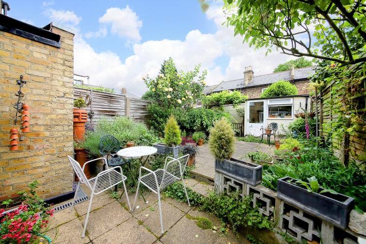 💚Tottenham Hale Room with Garden & Living Room🍃 Available Now!