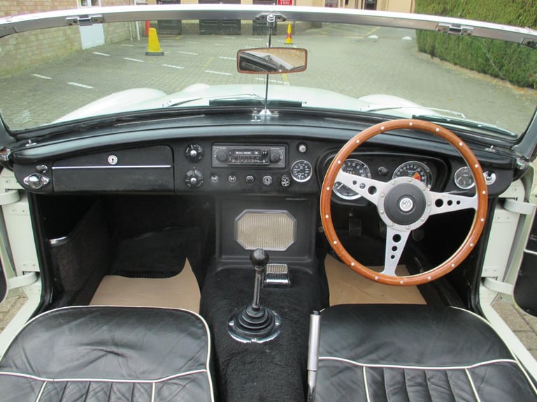 1968 MG MGC Petrol Manual