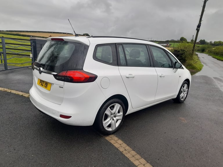 Vauxhall, ZAFIRA, MPV, 2015, Manual, 1956 (cc), 5 doors
