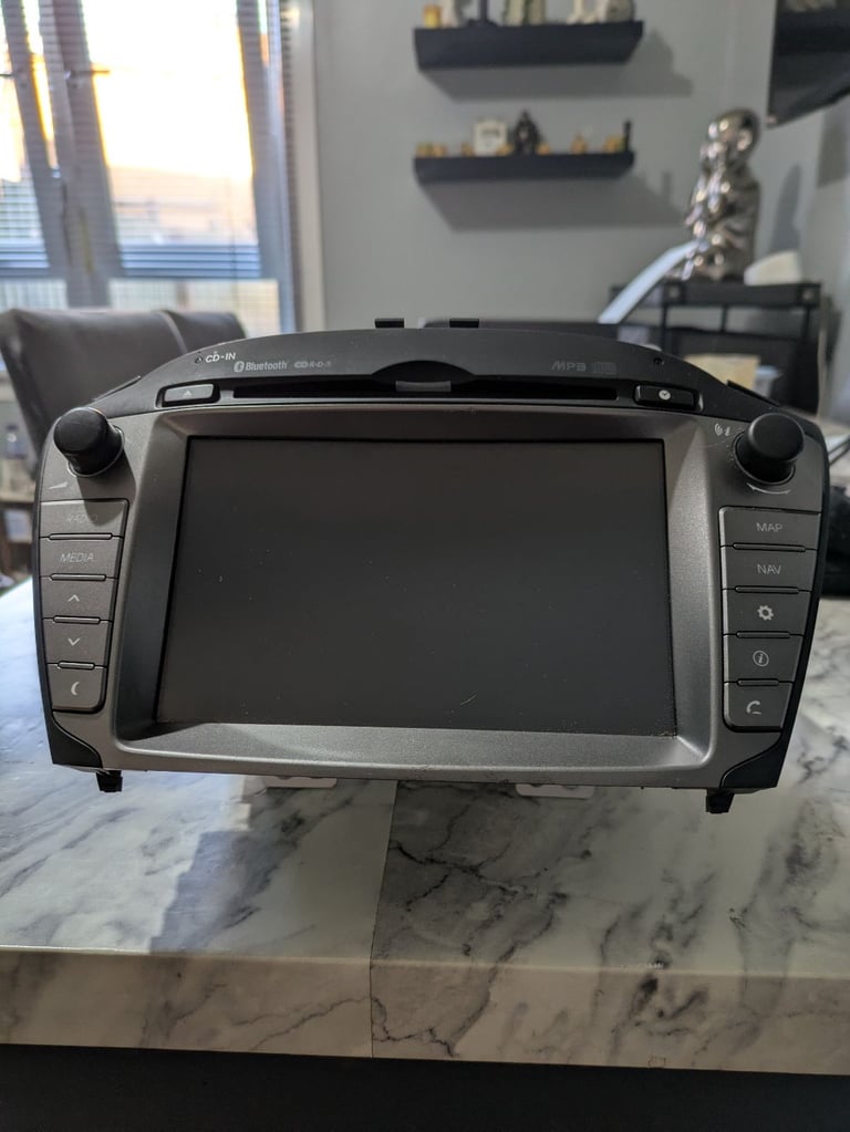 Hyundai ix35 stereo with sat nav