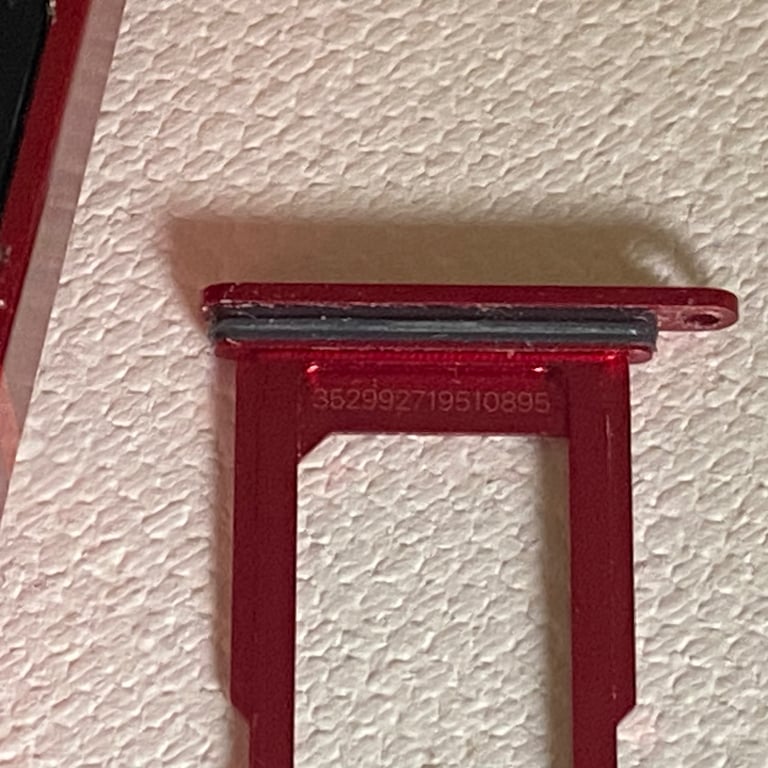 iPhone 13 mini faulty for parts 
