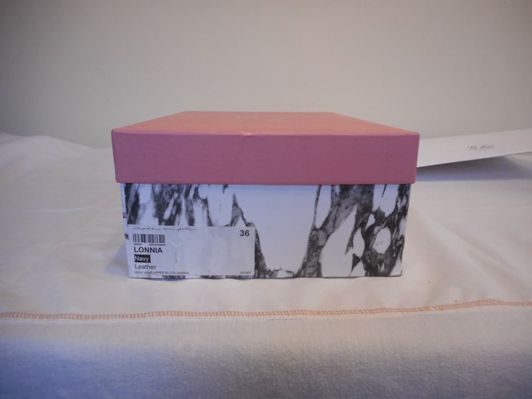  Ladies Shoes -Moda in Pelle sandals 