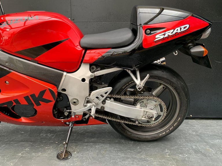 SUZUKI GXSR 600 S-RAD 1999 LOW MILEAGE LOVELY CONDITION