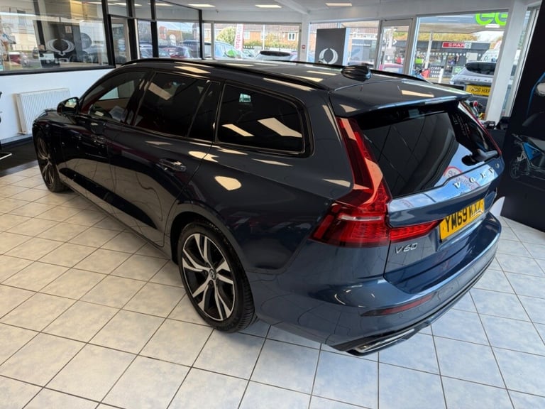  Volvo V60 2.0 D4 [190] R DESIGN Pro 5dr Auto Diesel
