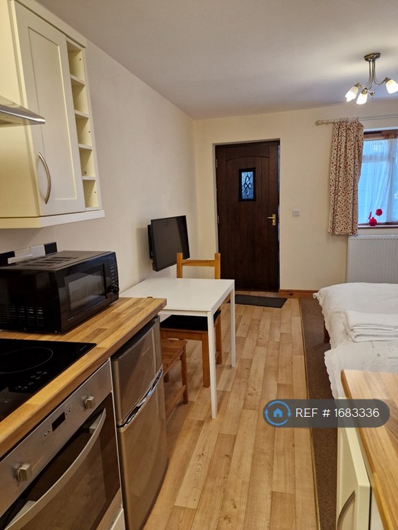 1 bedroom house in Cadeby Lane, Nr Nuneaton, CV13 (1 bed) (#1683336)