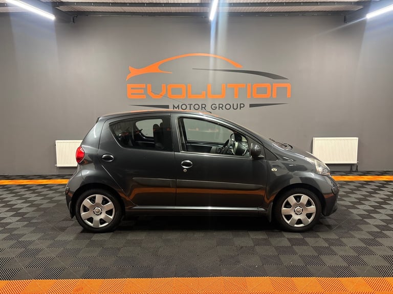 2006 Toyota AYGO 1.0 VVT-i + 5dr MMT HATCHBACK Petrol Automatic