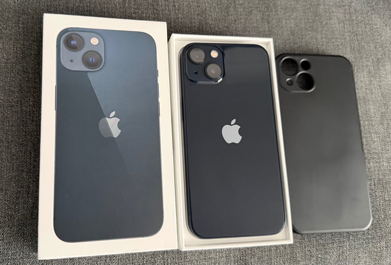 image for iPhone 13 128GB 