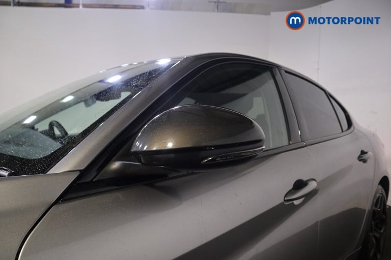 2019 Alfa Romeo Giulia 2.0 TB Nero Edizione 4dr Auto SALOON PETROL Automatic