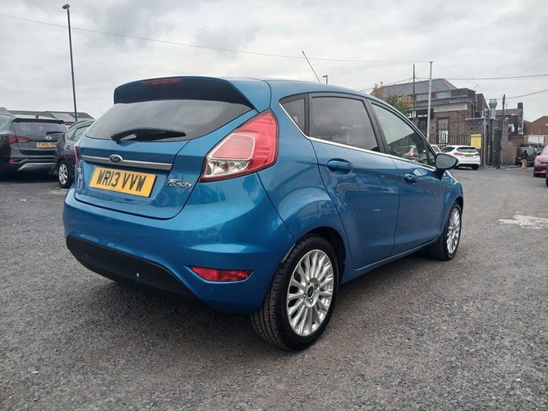 2013 Ford Fiesta 1.0 EcoBoost 125 Titanium 5dr HATCHBACK PETROL Manual