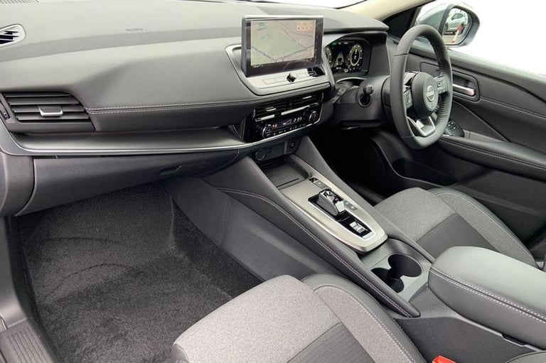 2025 Nissan Qashqai 1.5 E-Power N-Connecta [Glass Roof] 5dr Auto Automatic Hatchback Hybrid Autom...