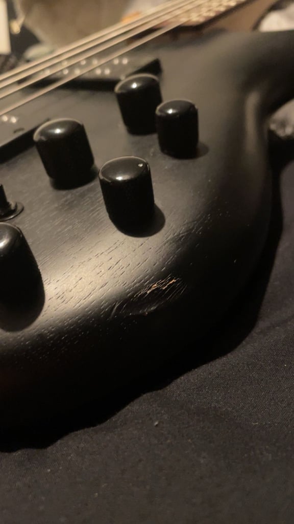 Ibanez 300eb Bass Guitar