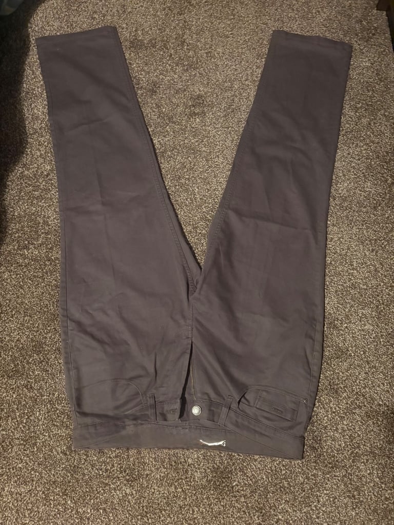 Men’s Trousers 
