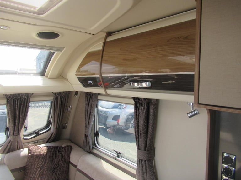 Swift Elegance 565
