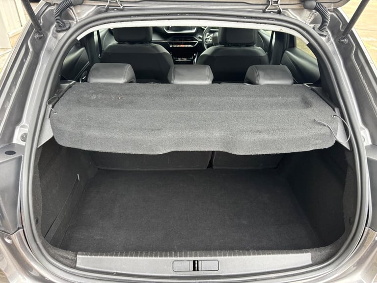 2023 Peugeot 208 1.2 PureTech 100 Allure Premium + 5dr EAT8 HATCHBACK PETROL Automatic