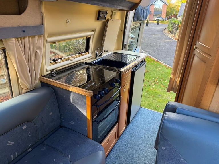2005 AUTOSLEEPER DUETTO 2 BERTH 3 BELT MOTORHOME