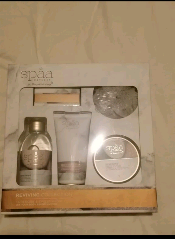 Spaa retreat body & bath gift set BRAND NEW**