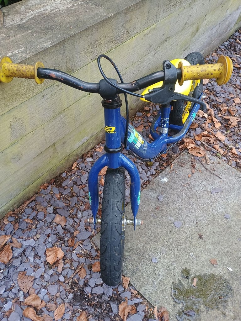 Apollo Wizzer Kids Balance Bike