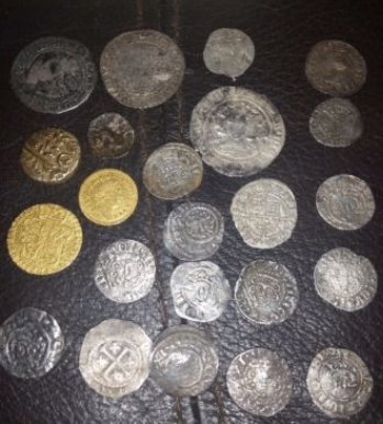 WANTED UK COINS AND METAL DETECTOR FINDS.