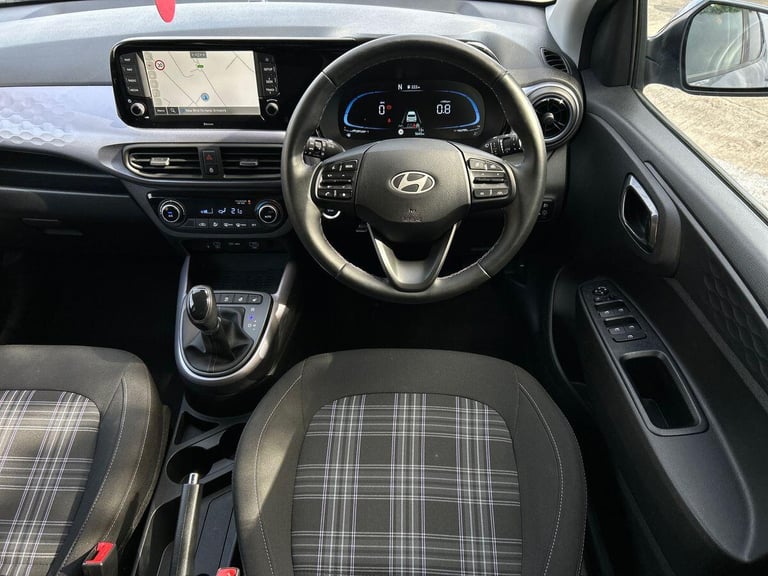 2024 Hyundai i10 1.0 Premium Hatchback 5dr Petrol Auto Euro 6 (s/s) (63 ps) Hatchback PETROL Auto...