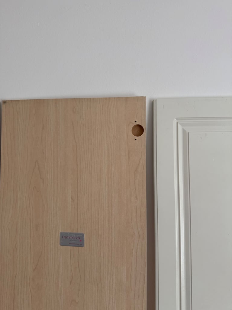 3x Hammonds White Wardrobe Doors H 193.5cm W 44cm