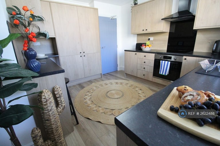 1 bedroom in High Street, Lutterworth, LE17 (#2622488)