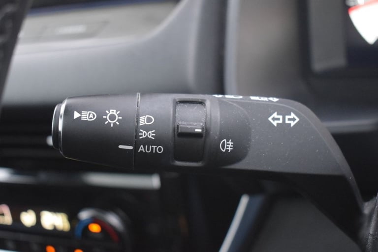 2023 Nissan Qashqai 1.3 DiG-T MH 158 N-Connecta 5dr Xtronic HATCHBACK PETROL Automatic