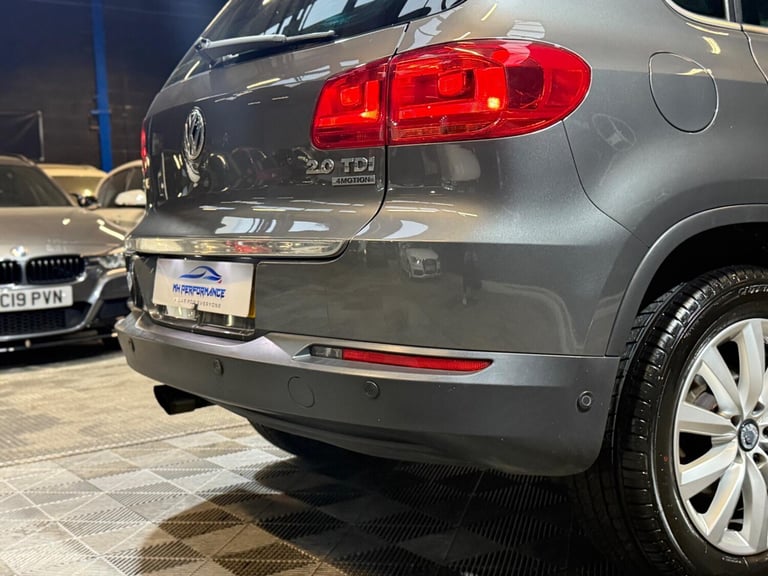 2014 Volkswagen Tiguan 2.0 TDI BlueMotion Tech Match 4WD Euro 5 (s/s) 5dr ESTATE Diesel Manual