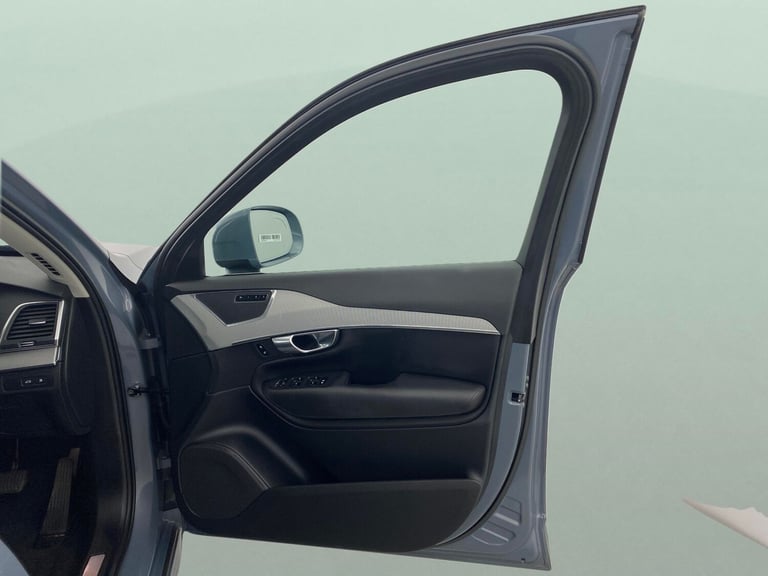 2022 Volvo XC90 2.0 T8 [455] RC PHEV Core Bright 5dr AWD Gtron ESTATE PETROL/ELECTRIC Automatic