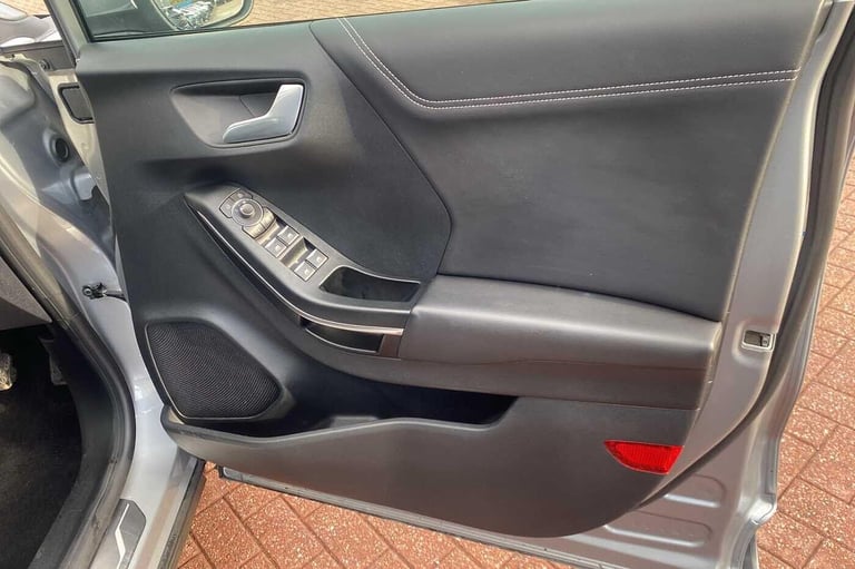 2022 Ford Puma 1.0 EcoBoost Hybrid mHEV ST-Line Vignale 5dr HATCHBACK Petrol/Electric Hybrid Manual